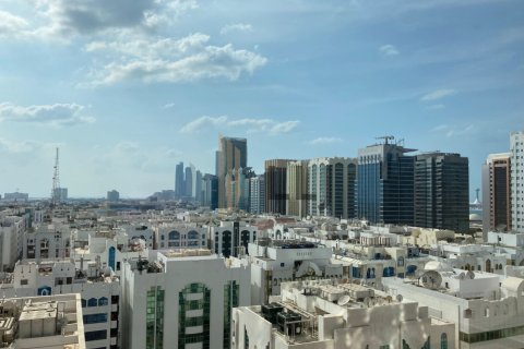 Apartmen di Al Khalidiya, Abu Dhabi, UAE 3 bilik tidur, 186.7 meter persegi № 610035 - foto 2