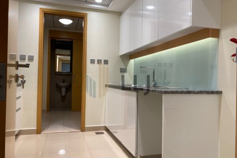 Apartmen di Al Khalidiya, Abu Dhabi, UAE 3 bilik tidur, 186.7 meter persegi № 610035 - foto 11