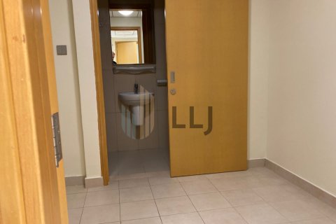 Apartmen di Al Khalidiya, Abu Dhabi, UAE 3 bilik tidur, 186.7 meter persegi № 610035 - foto 13