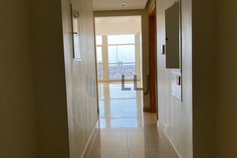 Apartmen di Al Khalidiya, Abu Dhabi, UAE 3 bilik tidur, 186.7 meter persegi № 610035 - foto 16