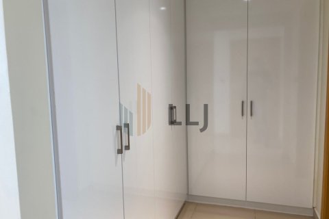 Apartmen di Al Khalidiya, Abu Dhabi, UAE 3 bilik tidur, 186.7 meter persegi № 610035 - foto 19