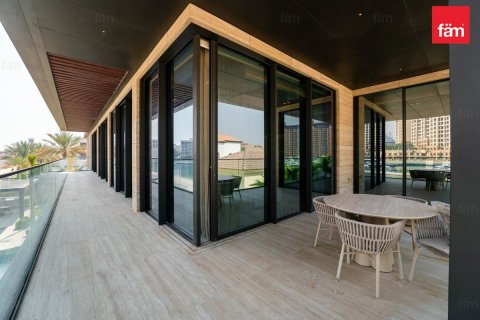 Vila v Palm Jumeirah, Dubai, SAE 6 ložnice, 1358.1 m² Č.: 612677 - fotografie 24