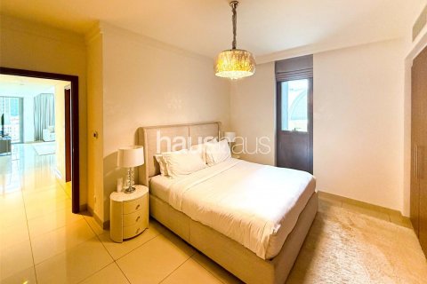 Apartment in Downtown Dubai (Downtown Burj Dubai), UAE 3 bedrooms, 219 sq.m. № 626141 - photo 9