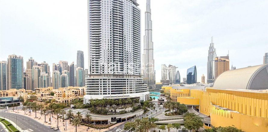 Apartment in Downtown Dubai (Downtown Burj Dubai), UAE 3 bedrooms, 219 sq.m. № 626141