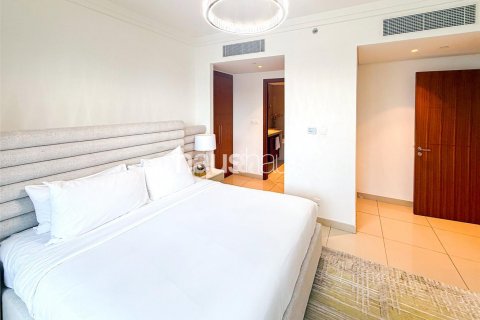 Apartment in Downtown Dubai (Downtown Burj Dubai), UAE 3 bedrooms, 219 sq.m. № 626141 - photo 11