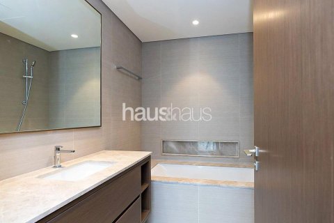 Appartamento in vendita a Downtown Dubai (Downtown Burj Dubai), Dubai, EAU 2 camere da letto, 106 mq. № 626051 - foto 9