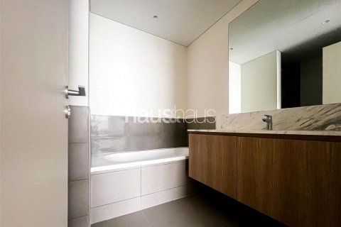 Townhouse in Dubai South (Dubai World Central), Dubai, UAE 3 bedrooms, 238 sq.m. № 626054 - photo 18