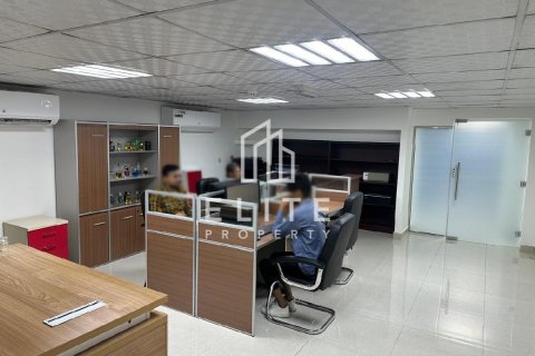 Өндіріс бөлмесі Аль-Кусаис, Дубай, БАӘ-да 12000 м² № 623548 - фото 25