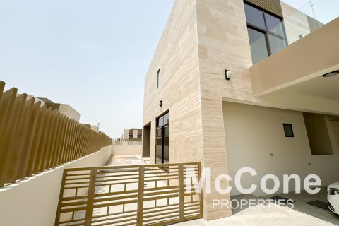 Řadový dům v Mohammed Bin Rashid City, Dubai, SAE 4 ložnice, 286.7 m² Č.: 587046 - fotografie 14