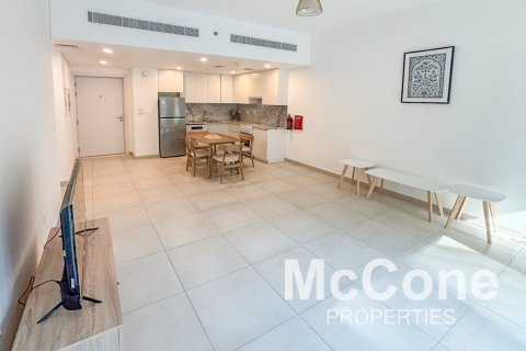 Byt v Umm Suqeim, Dubai, SAE 1 ložnice, 71.72 m² Č.: 587006 - fotografie 1