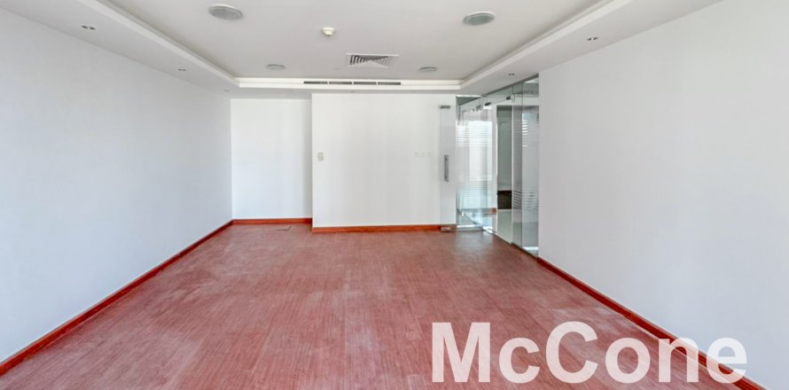 Office in Jumeirah Lake Towers, Dubai, UAE 102.66 sq.m. № 587002