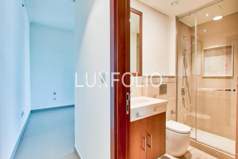 Apartmen di Downtown Dubai (Downtown Burj Dubai), Dubai, UAE 3 bilik tidur, 179 meter persegi № 628094 - foto 9