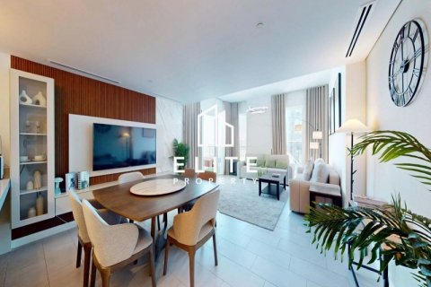 Müüa korter asukohaga Jumeirah Beach Residence, Dubai, AÜE: 2 magamistoaga, 131 m² Nr 623585 - pilt 2