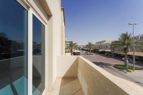 Komerční nemovitost v Al Reef, Abu Dhabi, SAE 3 ložnice, 174 m² Č.: 594536 - fotografie 4