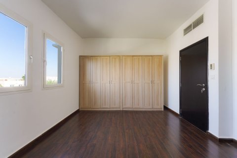Komerční nemovitost v Al Reef, Abu Dhabi, SAE 3 ložnice, 174 m² Č.: 594536 - fotografie 9