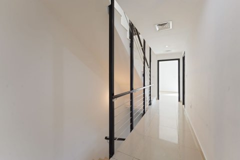 Komerční nemovitost v Al Reef, Abu Dhabi, SAE 3 ložnice, 174 m² Č.: 594536 - fotografie 14