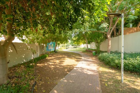 Komerční nemovitost v Al Reef, Abu Dhabi, SAE 3 ložnice, 174 m² Č.: 594536 - fotografie 26