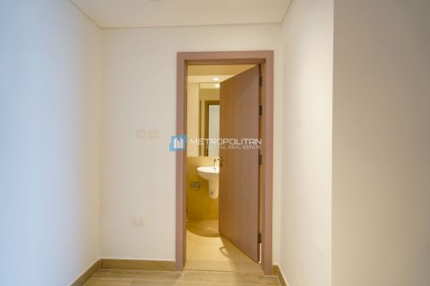 Byt na Yas Island, Abu Dhabi, SAE 3 ložnice, 130 m² Č.: 594537 - fotografie 15