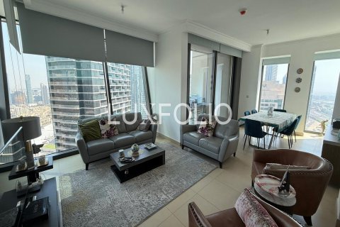 Apartemen di Downtown Dubai (Downtown Burj Dubai), Dubai, UEA 3 kamar tidur, 169 m2 nomor 628083 - foto 3