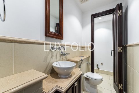 Apartament në Old Town, Dubai, Emiratet e Bashkuara Arabe 2 dhoma gjumi, 120 m2. № 628081 - Foto 5