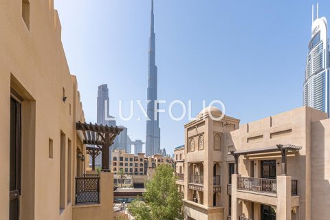 Apartament në Old Town, Dubai, Emiratet e Bashkuara Arabe 2 dhoma gjumi, 120 m2. № 628081 - Foto 15