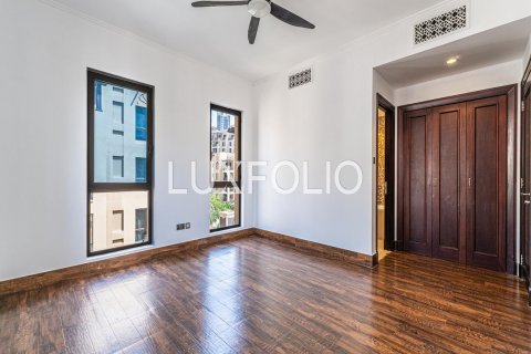 Apartament në Old Town, Dubai, Emiratet e Bashkuara Arabe 2 dhoma gjumi, 120 m2. № 628081 - Foto 9