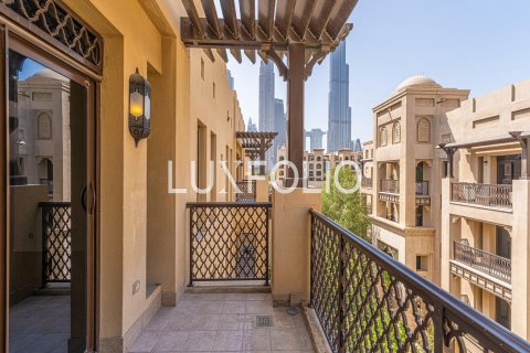 Apartament në Old Town, Dubai, Emiratet e Bashkuara Arabe 2 dhoma gjumi, 120 m2. № 628081 - Foto 16