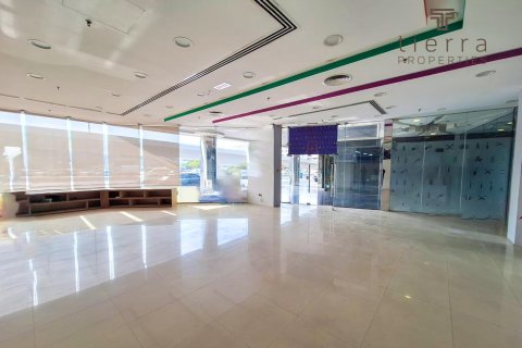 Kedai di Deira, Dubai, UAE 151.4 meter persegi № 567170 - foto 1