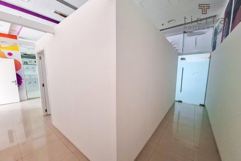 Kedai di Deira, Dubai, UAE 151.4 meter persegi № 567170 - foto 7