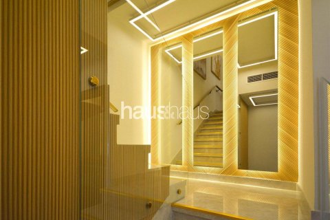 Townhouse in Jumeirah Village Triangle, Dubai, UAE 2 bedrooms, 152 sq.m. № 625855 - photo 9