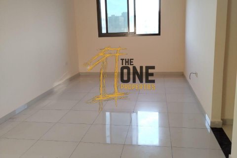 Building in Ajman, UAE 743.2 sq.m. № 584782 - photo 5