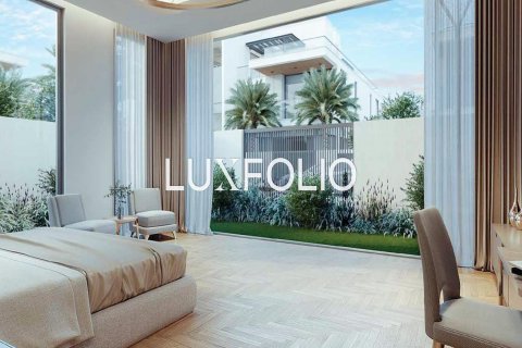Villa in Dubai South (Dubai World Central), UAE 4 bedrooms, 330 sq.m. № 627875 - photo 10