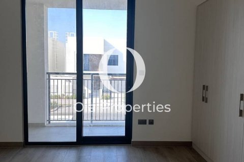 Huvila Yas Island, Abu Dhabi, Arabiemiraatit 4 makuuhuonetta, 315 m2 № 608844 - kuva 4