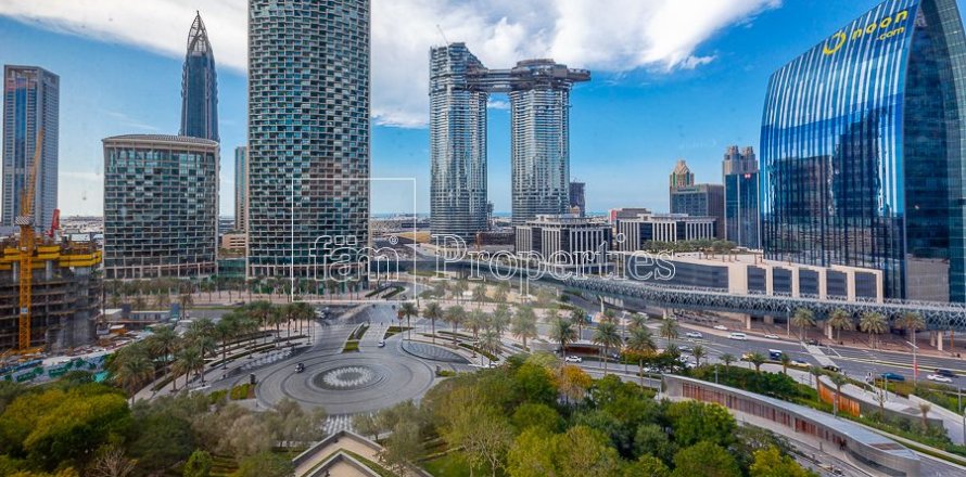 Huoneisto Downtown Dubai (Downtown Burj Dubai), Arabiemiraatit 1 makuuhuone, 97.6 m2 № 591476