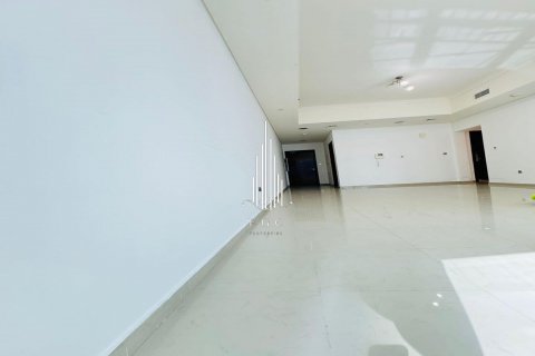 شقة للبيع في جزيرة الريم، أبو ظبي، الإمارات العربية المتحدة 2 غرفة نوم ، 127.6 متر مربع ، رقم 577299 - صورة 4