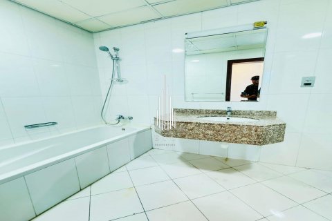 شقة للبيع في جزيرة الريم، أبو ظبي، الإمارات العربية المتحدة 2 غرفة نوم ، 127.6 متر مربع ، رقم 577299 - صورة 10
