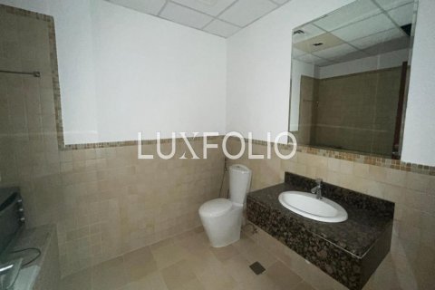 Apartment in Jumeirah Beach Residence, Dubai, UAE 2 bedrooms, 129 sq.m. № 627839 - photo 15