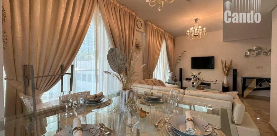 Apartment in The Views, Dubai, UAE 1 bedroom, 90.7 sq.m. № 611563