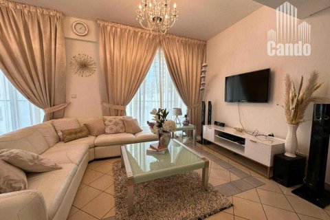 Apartment in The Views, Dubai, UAE 1 bedroom, 90.7 sq.m. № 611563 - photo 2