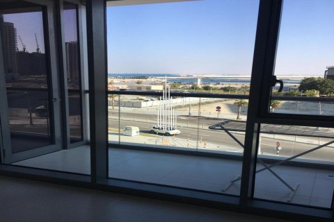 Apartment in Al Reem Island, Abu Dhabi, UAE 1 bedroom, 63.8 sq.m. № 591806 - photo 1