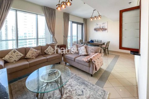 Apartment in The Views, Dubai, UAE 2 bedrooms, 131 sq.m. № 626876 - photo 4