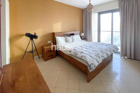 Apartment in The Views, Dubai, UAE 2 bedrooms, 131 sq.m. № 626876 - photo 3