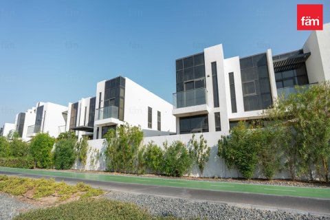 Casa urbana para venda em Dubai, EAU 4 quartos, 179.7 m2 № 622529 - foto 5