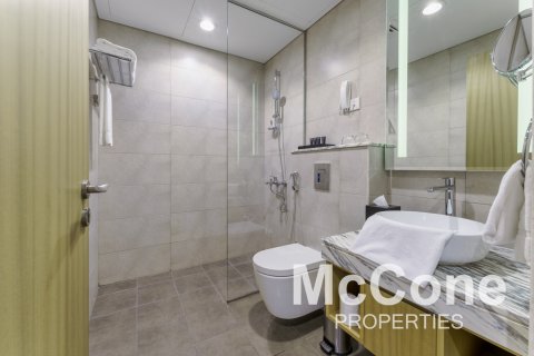 Apartment in Business Bay, Dubai, UAE 1 room, 38.37 sq.m. № 586870 - photo 7