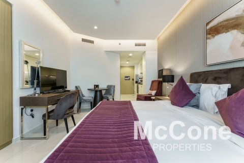 Apartment in Business Bay, Dubai, UAE 1 room, 38.37 sq.m. № 586870 - photo 4