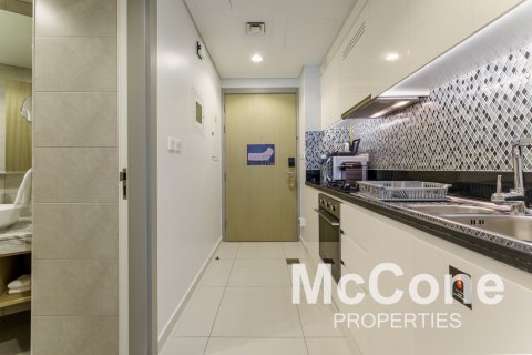 Apartment in Business Bay, Dubai, UAE 1 room, 38.37 sq.m. № 586870 - photo 6