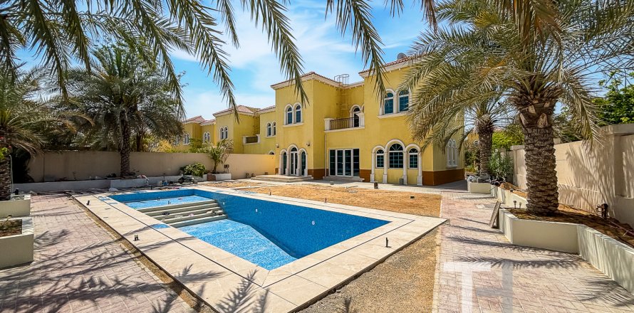 阿联酋 Dubai Jumeirah Park 别墅  3 卧, 285 平方米 , 编号 595572