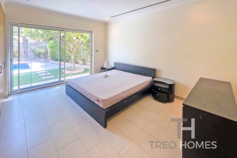 Villa para arrendamento em Jumeirah Park, Dubai, EAU 4 quartos, 314 m2 № 595570 - foto 22