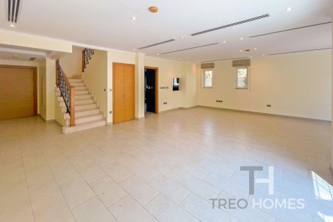 Villa para arrendamento em Jumeirah Park, Dubai, EAU 4 quartos, 314 m2 № 595570 - foto 5