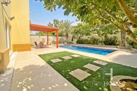 Villa para arrendamento em Jumeirah Park, Dubai, EAU 4 quartos, 314 m2 № 595570 - foto 4
